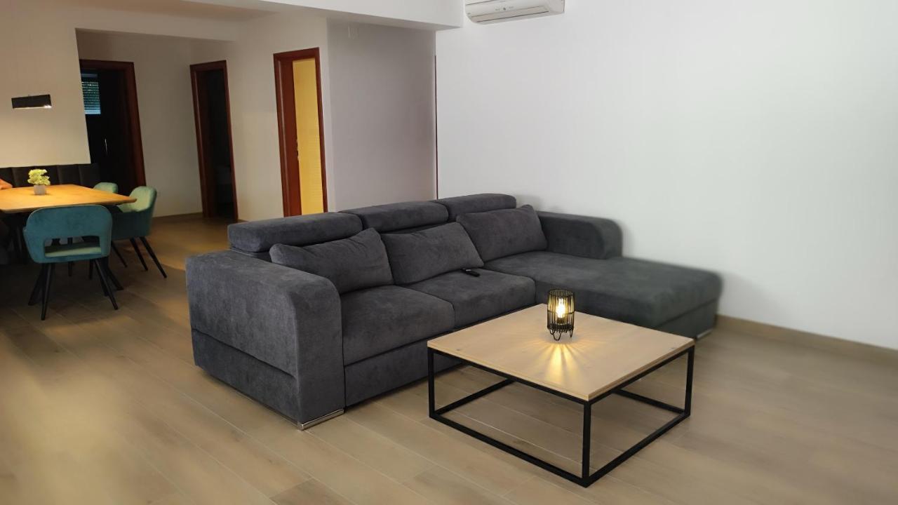 Parenzo Premium Apartment بوريتش المظهر الخارجي الصورة