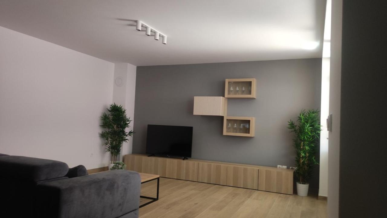 Parenzo Premium Apartment بوريتش المظهر الخارجي الصورة